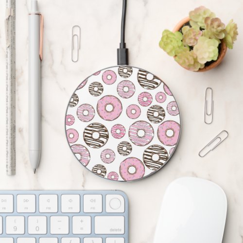 Pattern Of Donuts Pink Donuts White Donuts Wireless Charger