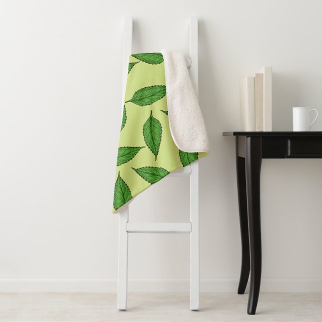 Pattern Of Leaves, Leaf Pattern, Spring Leaves Sherpa Blanket (In Situ)