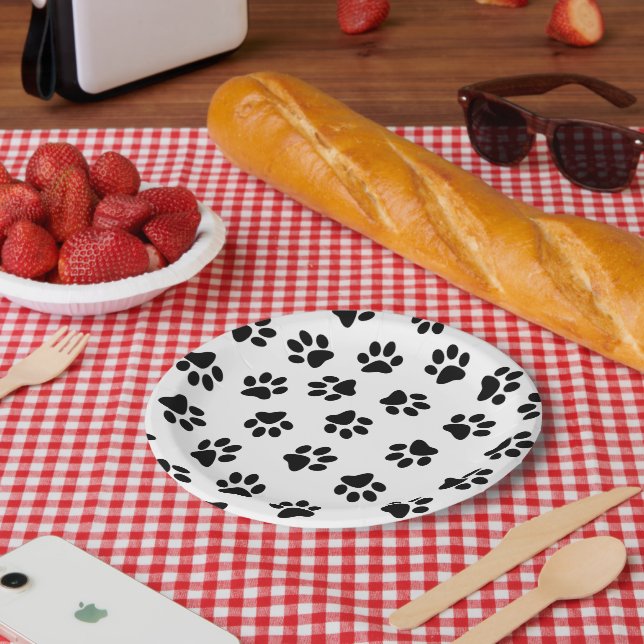 Pattern Of Paws, Dog Paws, Black Paws Paper Plates (Picnic)