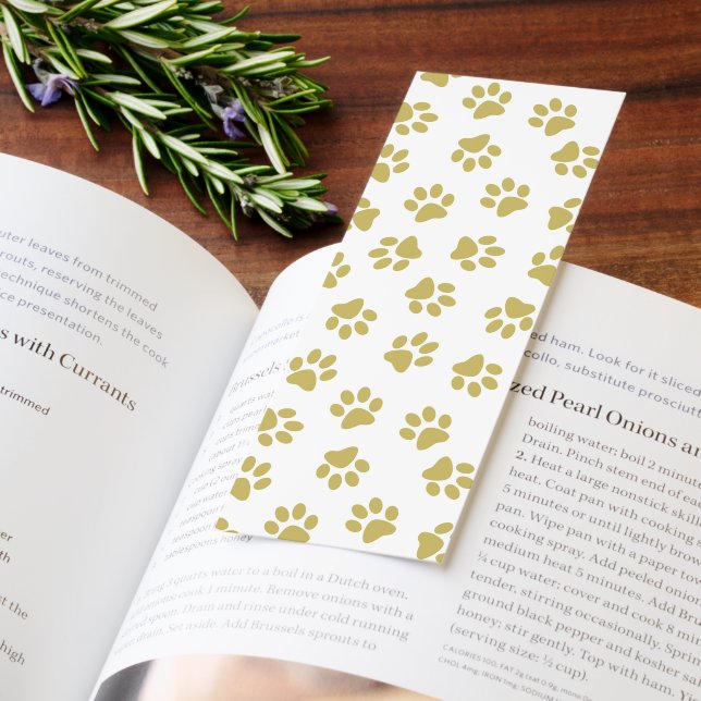 Pattern Of Paws, Dog Paws, Golden Paws Bookmarks (Book)