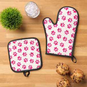 Pattern Of Paws, Dog Paws, Pink Paws Oven Mitt & Pot Holder Set