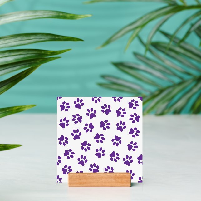 Pattern Of Paws, Dog Paws, Purple Paws Holder (Insitu 2)