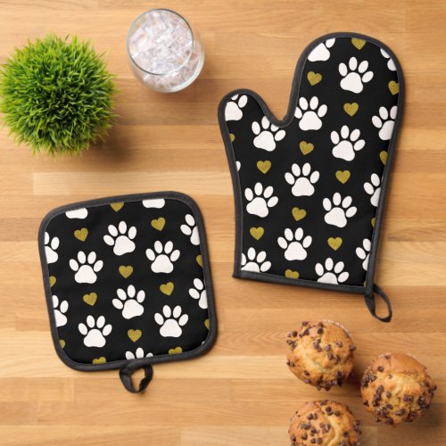 Pattern Of Paws Dog Paws White Paws Gold Hearts Oven Mitt  Pot Holder Set