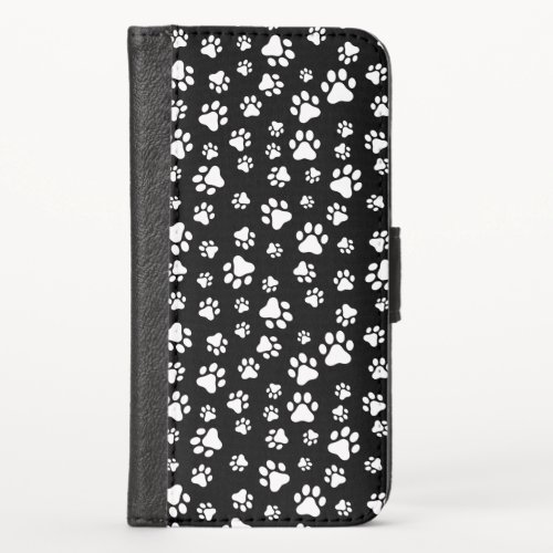 Pattern Of Paws Paw Prints Black and White iPhone X Wallet Case