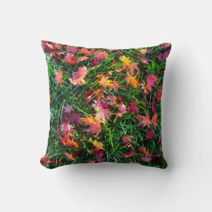 Pattern of the falling leaves throw pillow