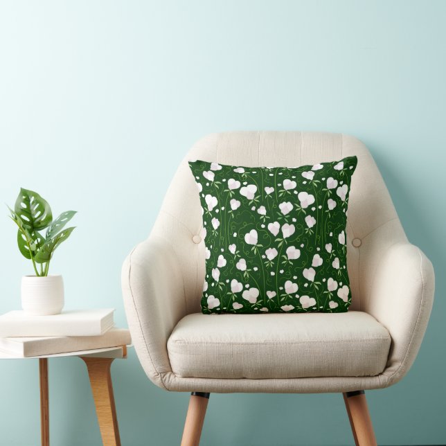 Pattern of white heart-shaped flowers throw pillow (Chair)