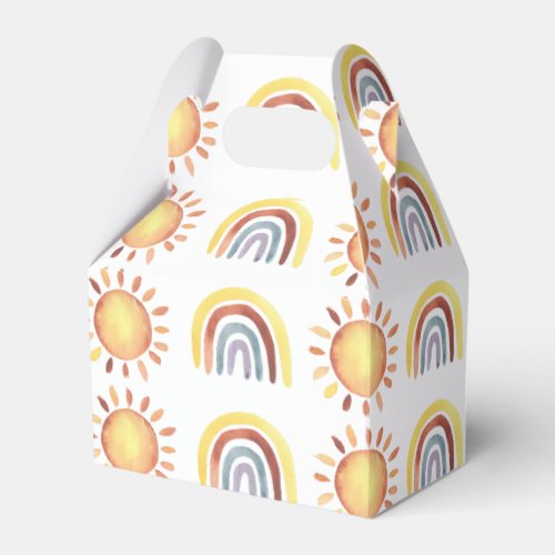 Pattern sun and rainbow favor boxes