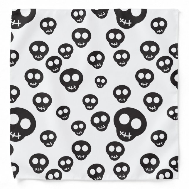 Pattern with black skulls on white bandana (Front)