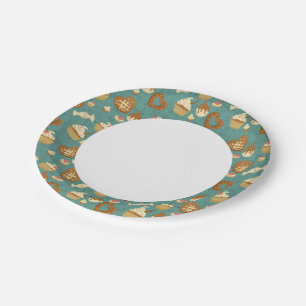 Pattern with cupcakes and candies paper plates