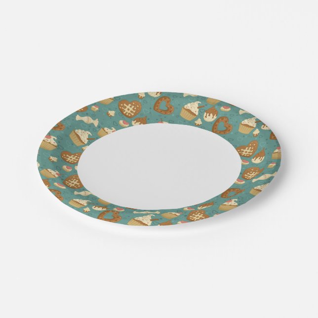 Pattern with cupcakes and candies paper plates (Angled)