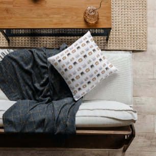 Pattern with Cute Cat Heads Throw Pillow