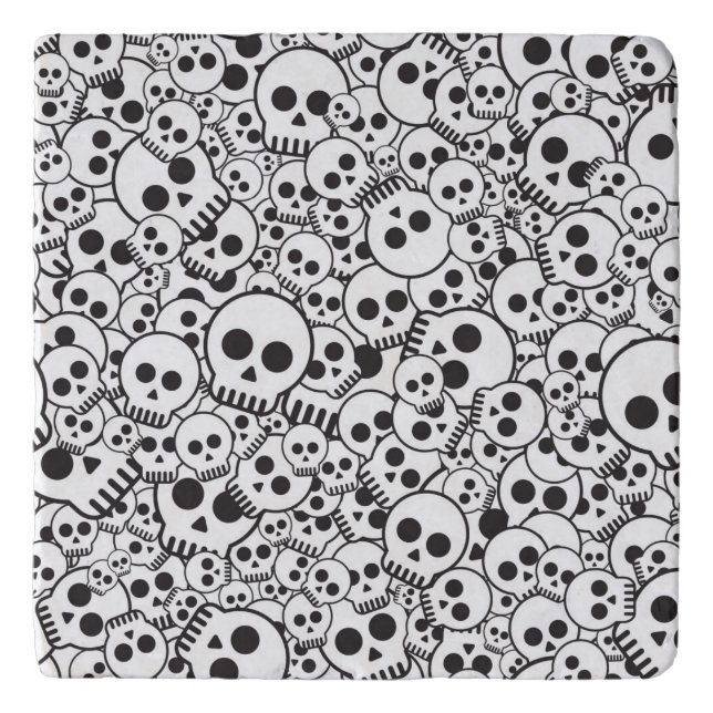 Pattern with skulls trivet (Front)