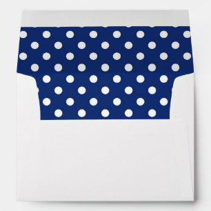 Pattern with white polka dots envelope