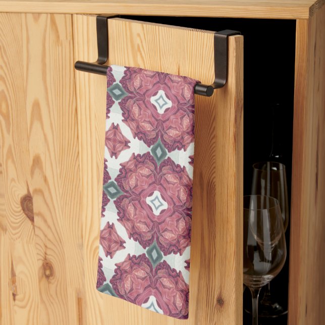 Patterned  kitchen towel (Thirds Fold)