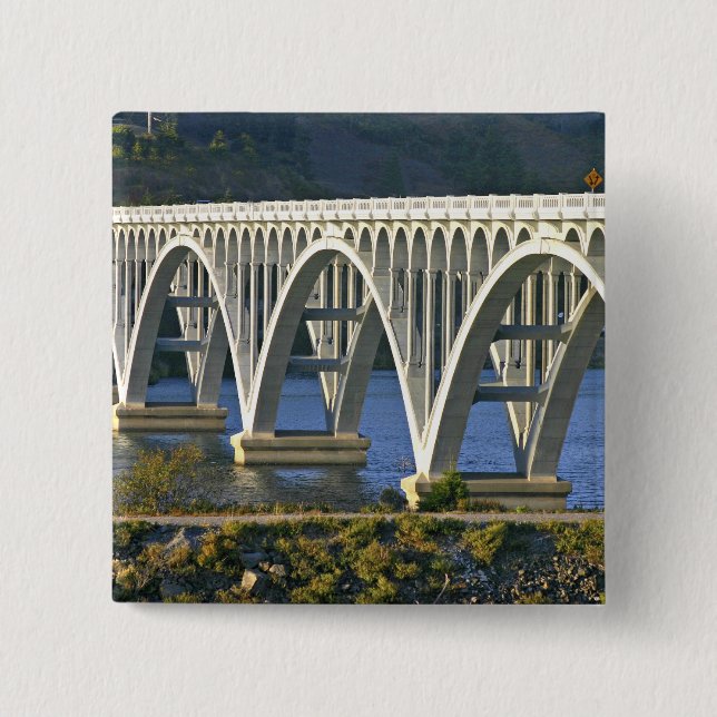 Patterson Memorial Bridge highway 101 over Button (Front)