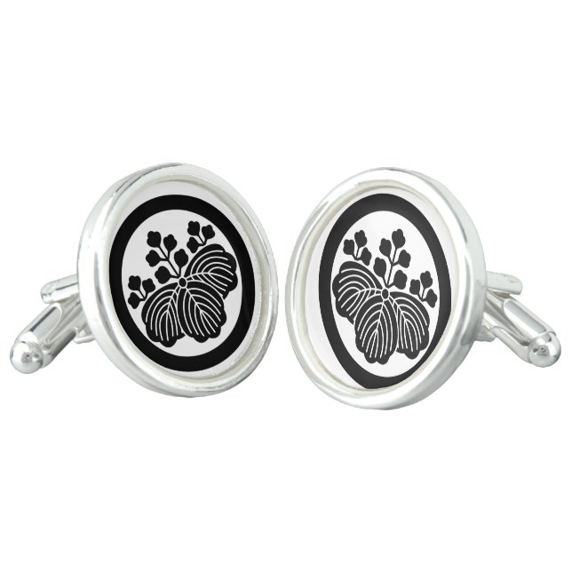 Paulownia with 5-3 blooms in circle cufflinks (Angled)