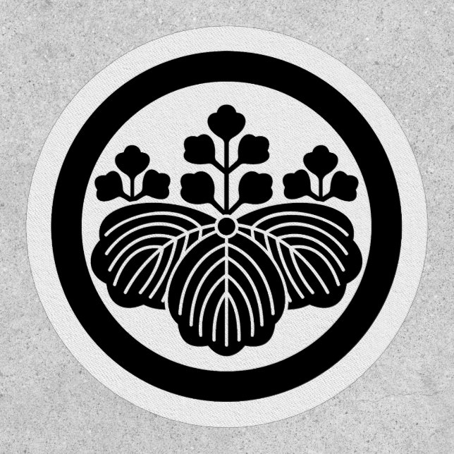 Paulownia with 5-3 blooms in circle patch (Front)