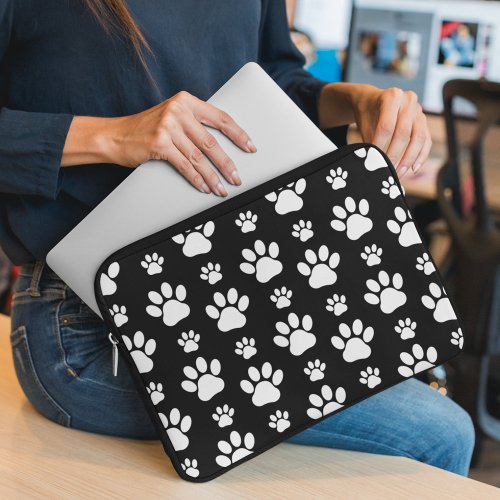 Paw Pattern Paw Prints Dog Paws Black and White Laptop Sleeve