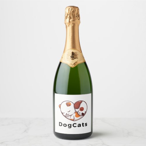 Paws in Harmony _ Dog and Cat Love in a Heart   Sparkling Wine Label