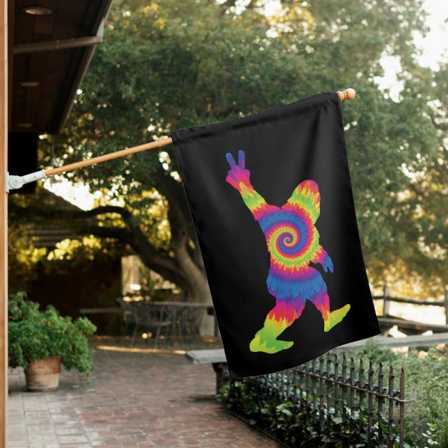 Peace Love Bigfoot - Bigfoot Lovers         House Flag (In SItu)