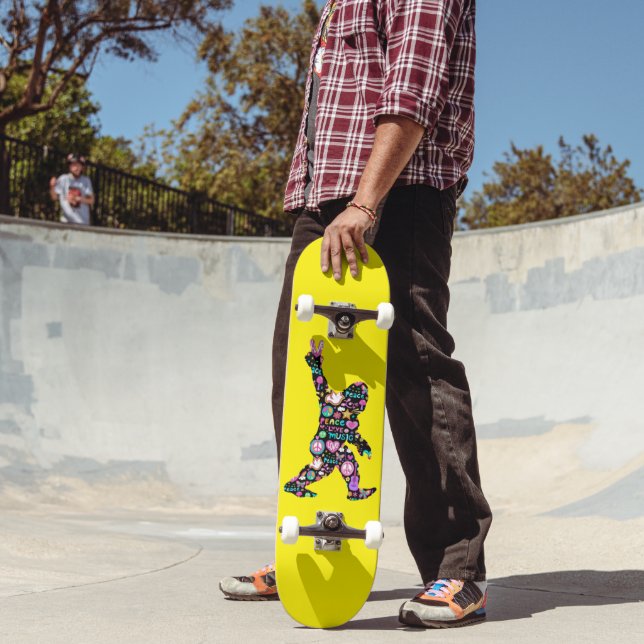 Peace Love Bigfoot Hippie Funny Bigfoot Lover      Skateboard (Outdoor 2)