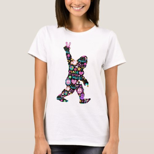 Peace Love Bigfoot Hippie Funny Bigfoot Lover     T_Shirt