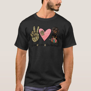 Peace Love Dachshund Animal Lover Pet Dog Valentin T-Shirt