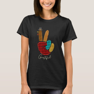 Peace Love Turkey Grateful Turkey Hand Sign Thanks T-Shirt