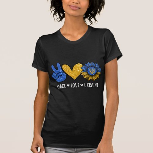 Peace Love Ukraine Ukrainian Flag Peace in Ukraine T_Shirt