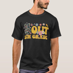 Peace Out 5th Grade Groovy Last Day Of School T-Shirt