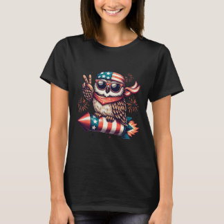 Peace Sign Hand Owl Firework American Usa Flag 4th T-Shirt