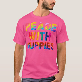 PEACE WITH GUPPIES THE FAVORITE FISH BREED T-Shirt