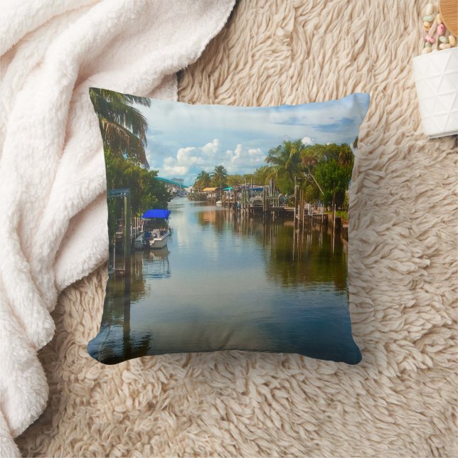 Peaceful View Throw Pillow (Blanket)
