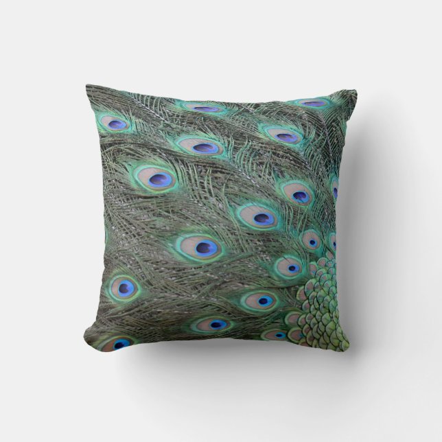 Peacock tail feathers throw pillow (Front)