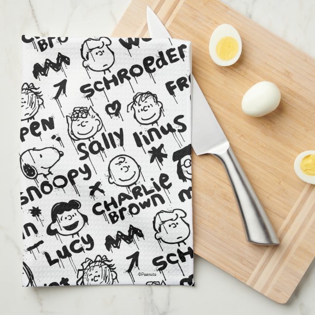 Peanut Characters Graffiti Pattern Kitchen Towel (Quarter Fold)