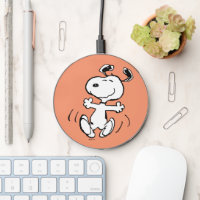 Peanuts | A Snoopy Happy Dance Wireless Charger