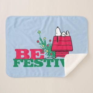 Peanuts   Be Festive Sherpa Blanket