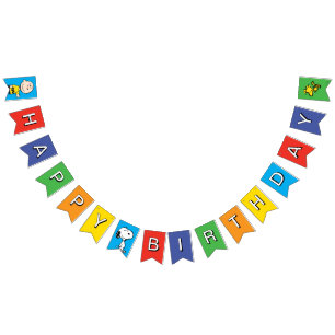 Peanuts   Charlie Brown and Gang Birthday Bunting Flags
