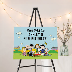 Peanuts   Charlie Brown and Gang Birthday Foam Board