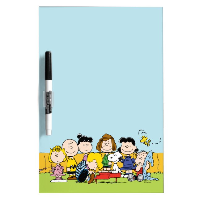 Peanuts | Charlie Brown and Gang Dry Erase Board (Front)