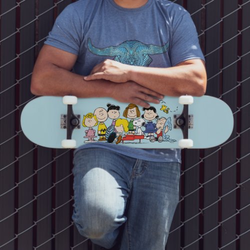 Peanuts  Charlie Brown and Gang Skateboard