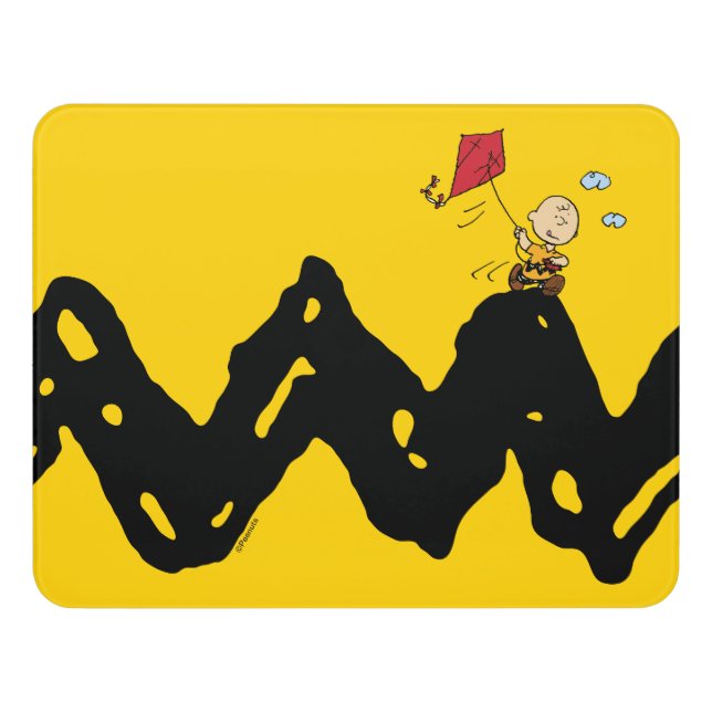 Peanuts | Charlie Brown Flying Kite Door Sign (Contemporary Front)