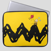 Peanuts | Charlie Brown Flying Kite Laptop Sleeve