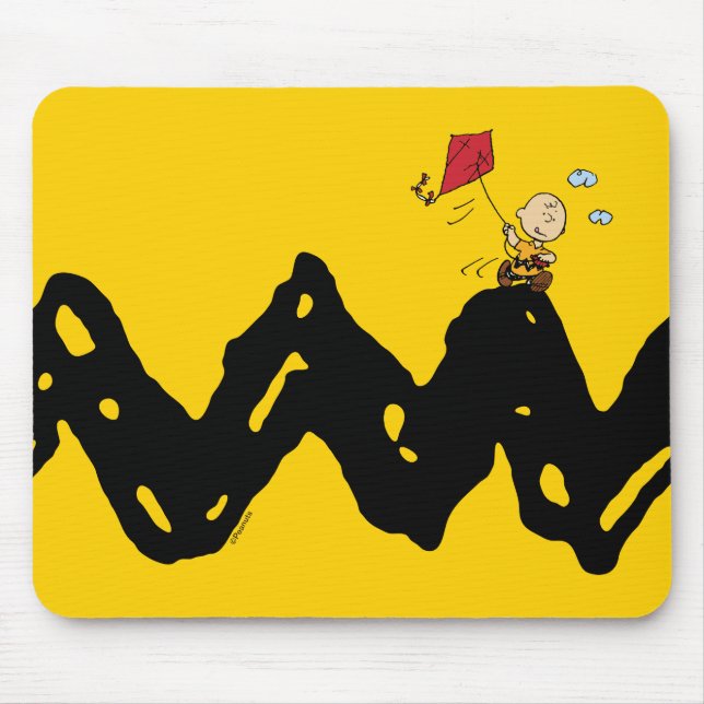 Peanuts | Charlie Brown Flying Kite Mouse Pad (Front)