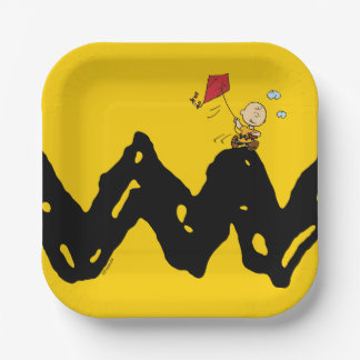 Peanuts | Charlie Brown Flying Kite Paper Plates