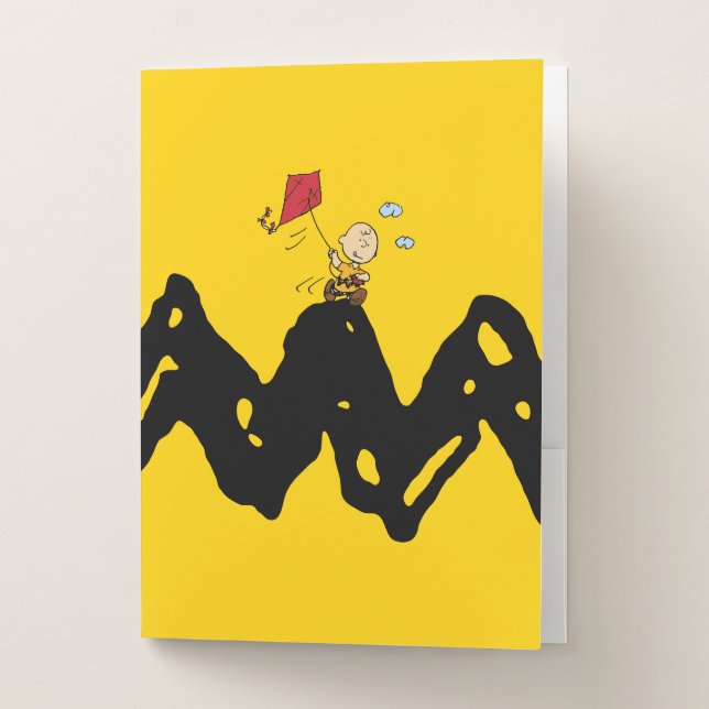 Peanuts | Charlie Brown Flying Kite Pocket Folder (Front)