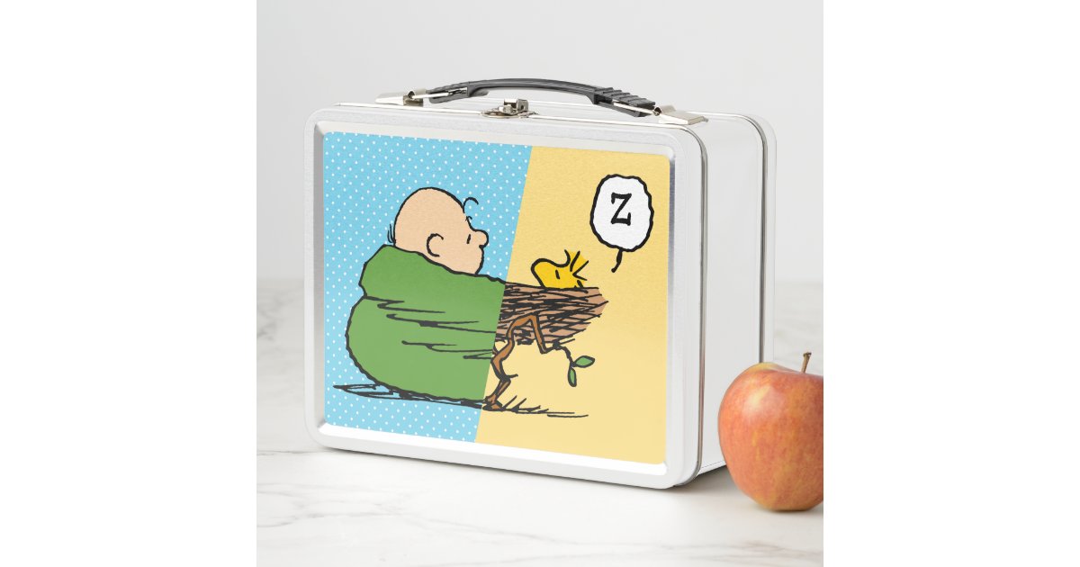 Charlie Brown Snoopy Peanuts Cartoon Metal Lunch Box and Yellow