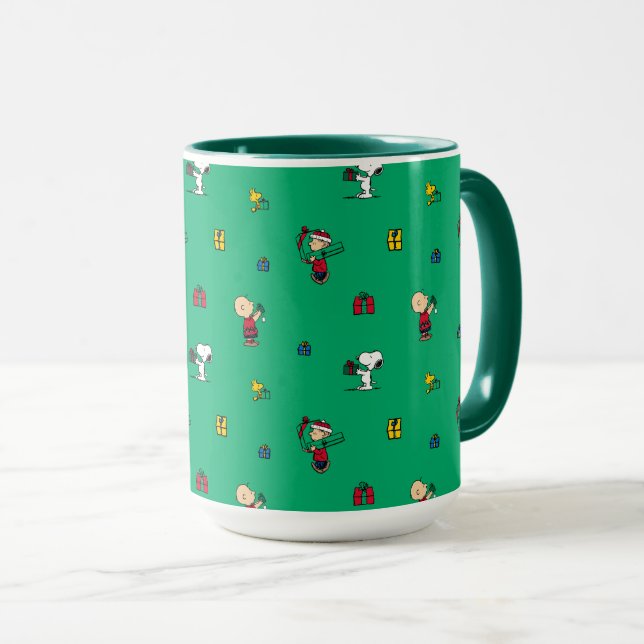 Peanuts | Christmas Gift Giving Pattern Mug (Front Right)