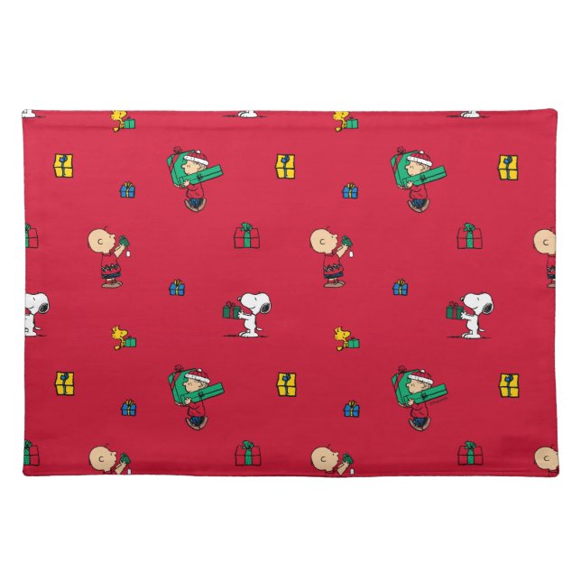 Peanuts | Christmas Gift Giving Red Cloth Placemat (Front)