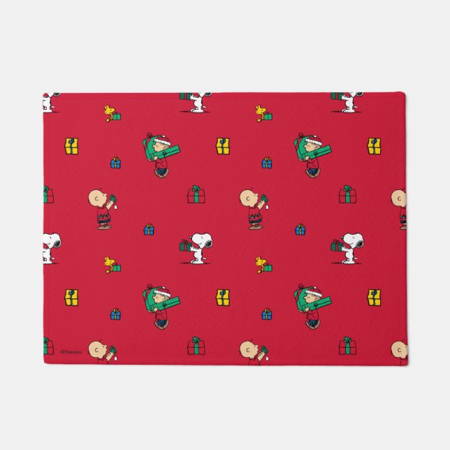 Peanuts | Christmas Gift Giving Red Doormat (Front)